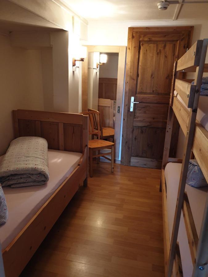 Berghotel Malixerhof Buitenkant foto