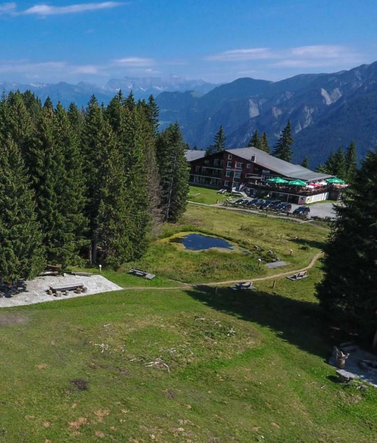 Berghotel Malixerhof Buitenkant foto